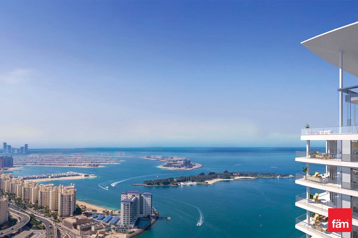 2 bedroom apartment in Palm Beach Tower 1, photograph 14 of 15