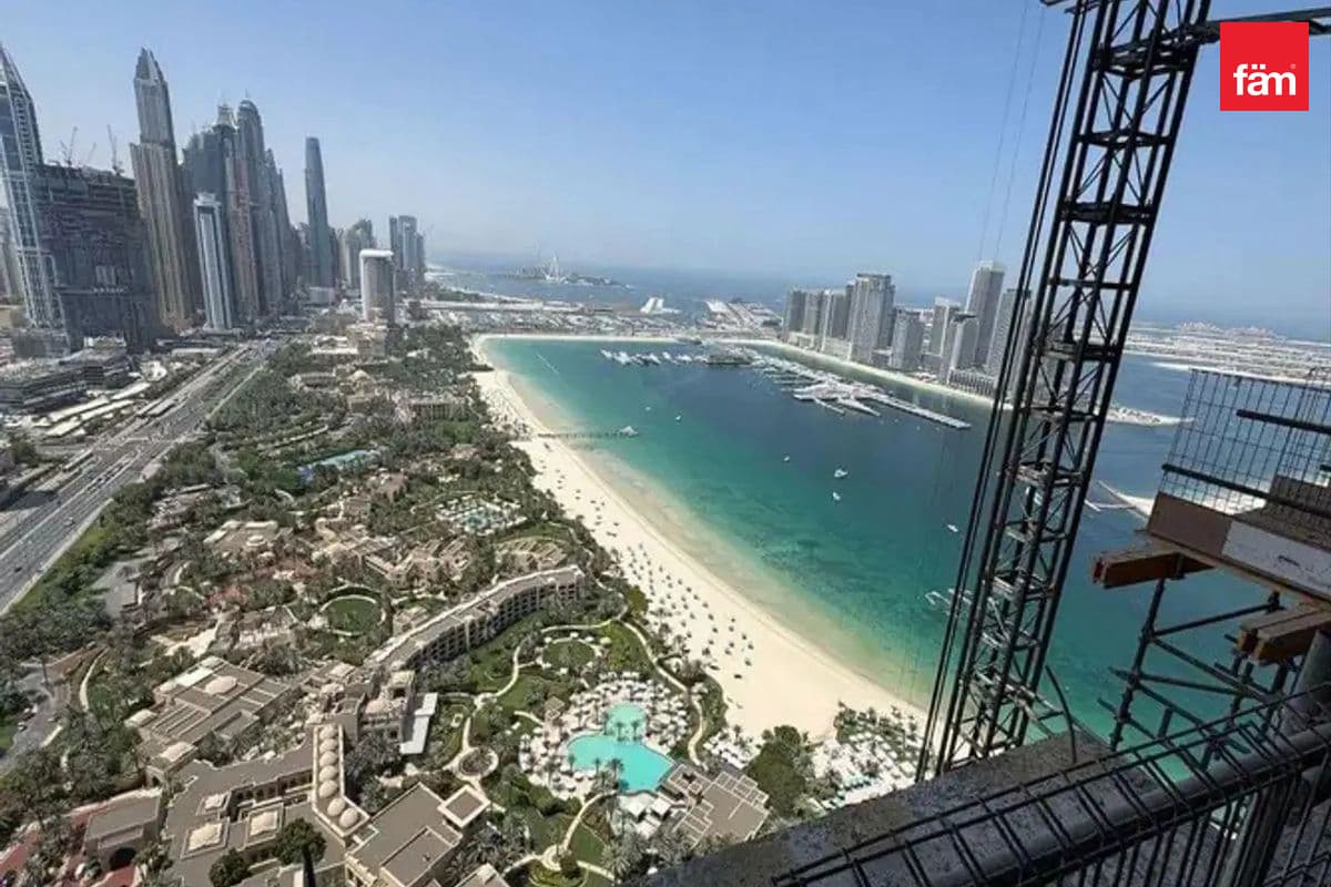 4 bedroom apartment in Palm Beach Tower 1, photograph 10 of 20
