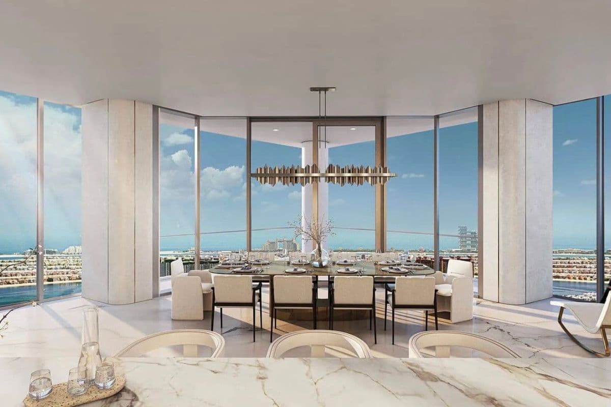 2 bedroom apartment in Palm Beach Tower 3, photograph 4 of 10