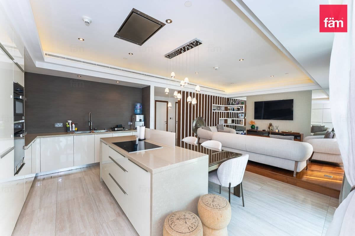 3 bedroom apartment in Panorama at the Views Tower 3, photograph 6 of 20
