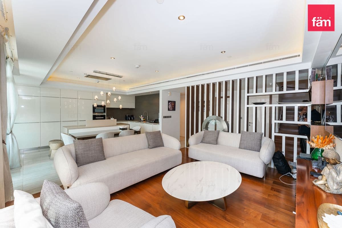 3 bedroom apartment in Panorama at the Views Tower 3, photograph 4 of 20