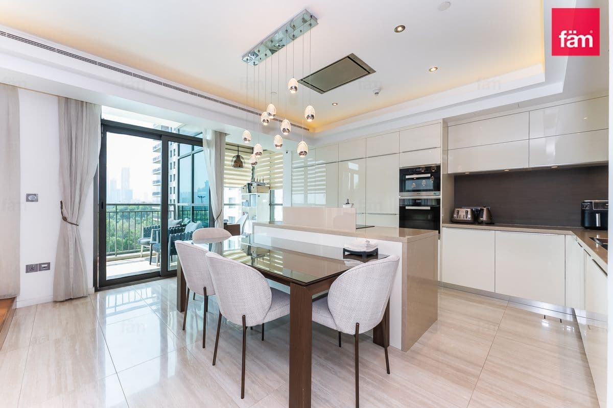 3 bedroom apartment in Panorama at the Views Tower 3, photograph 5 of 20