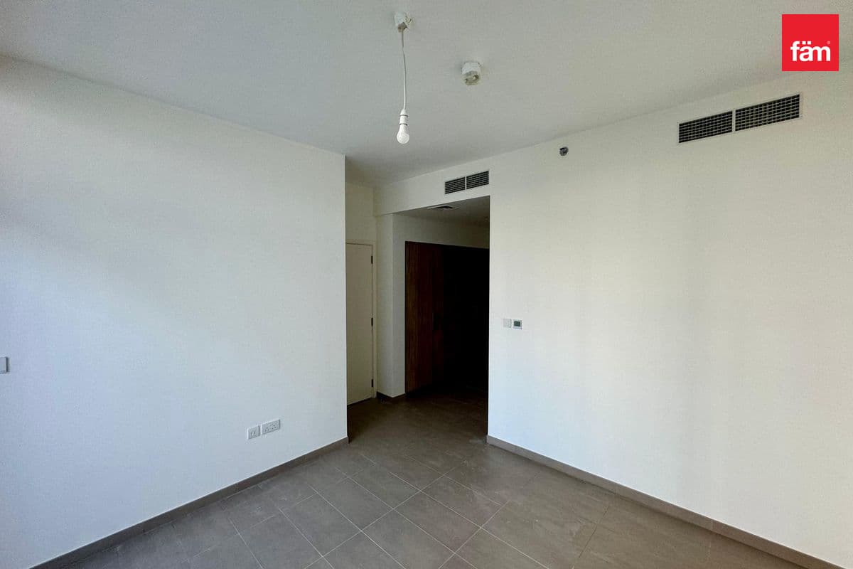 3 bedroom apartment in Park Ridge C, photograph 11 of 13
