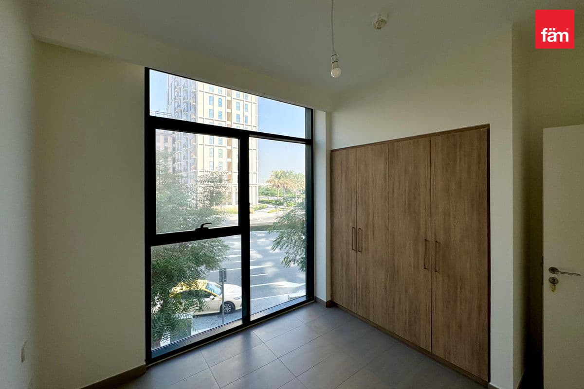 3 bedroom apartment in Park Ridge C, photograph 9 of 13