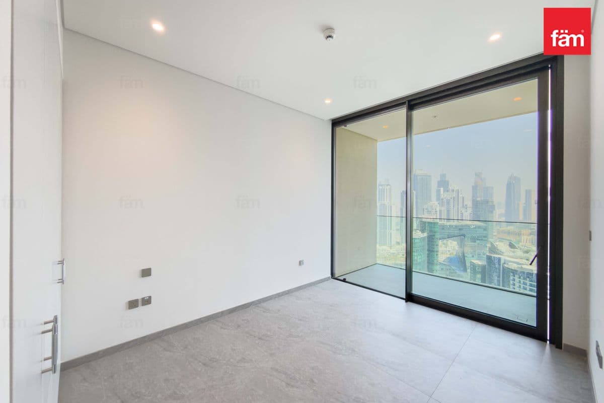 3 bedroom apartment in Peninsula Four, photograph 5 of 20