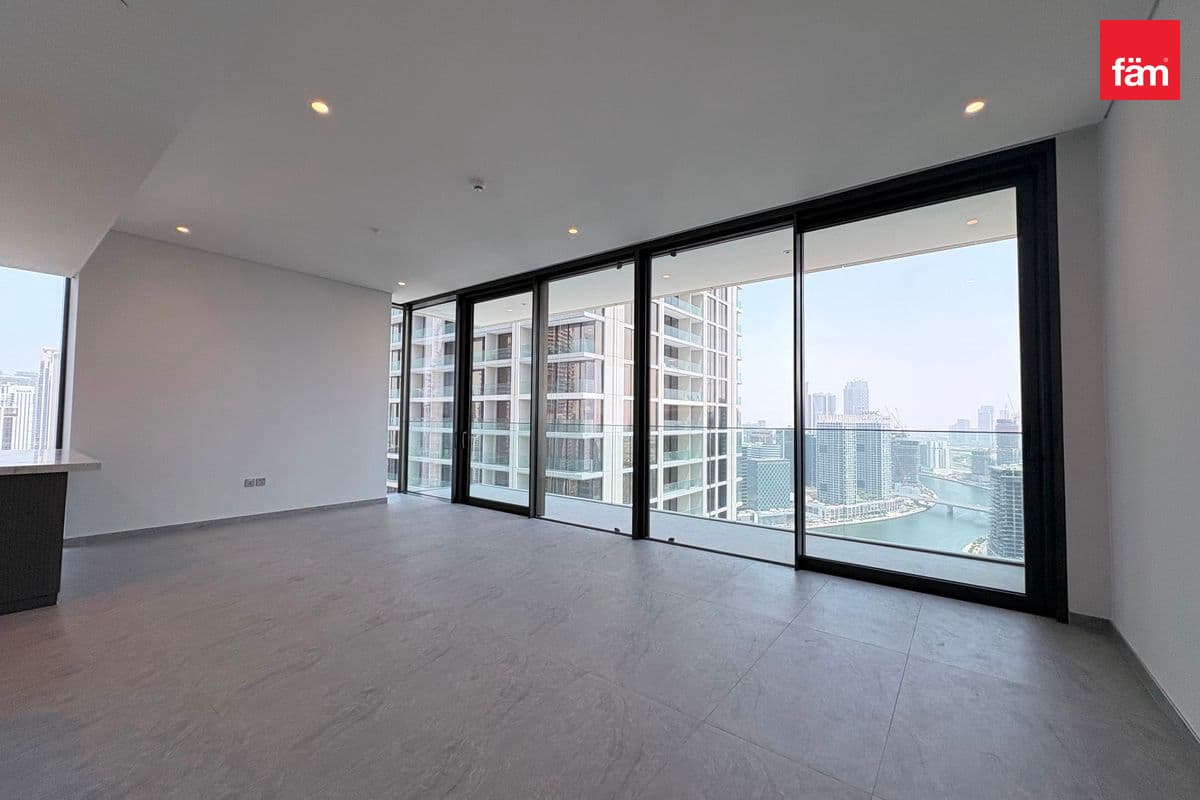 3 bedroom apartment in Peninsula Four, photograph 16 of 20