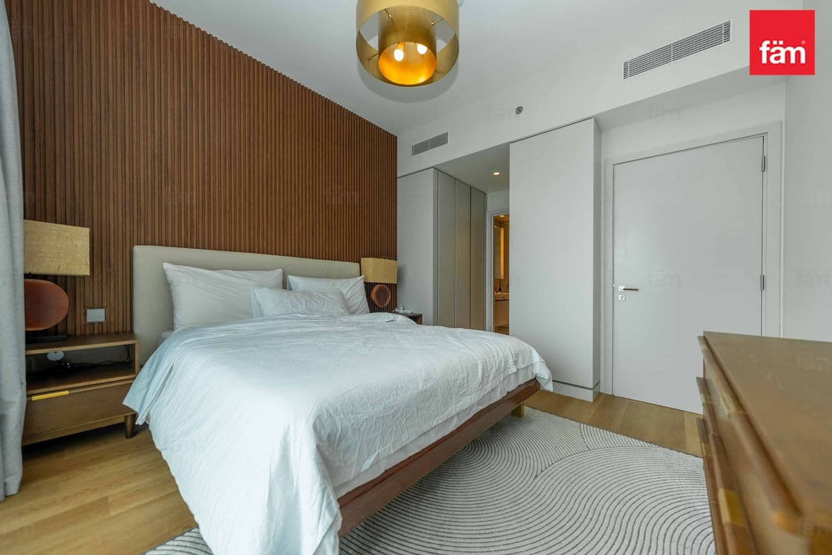 3 bedroom apartment in Sunrise Bay Tower 1, photograph 14 of 20