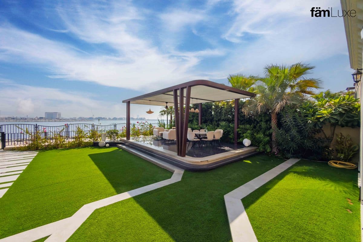 5 bedroom townhouse in Sur La Mer, photograph 20 of 20