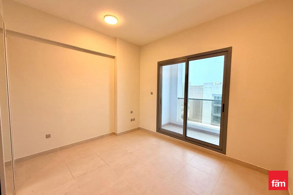 1 bedroom apartment in Sway Residences, photograph 9 of 16