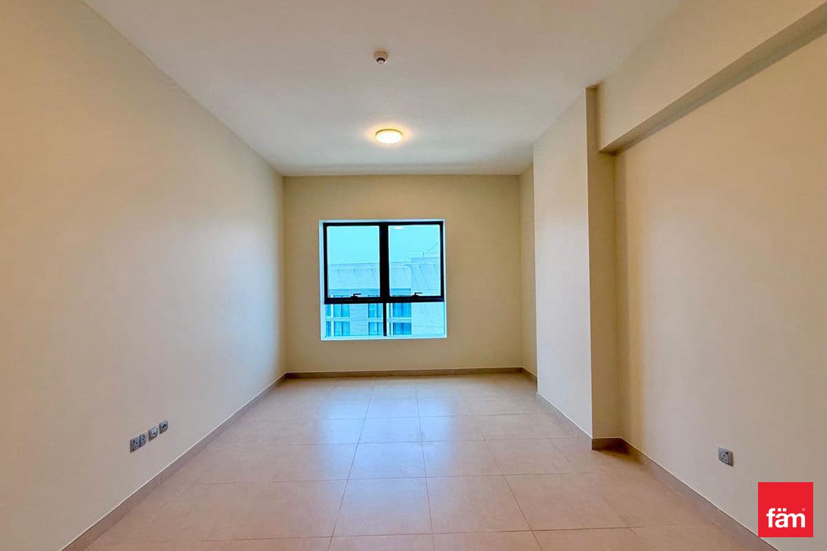 1 bedroom apartment in Sway Residences, photograph 3 of 16
