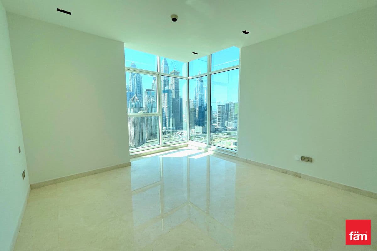 3 bedroom apartment in Tamweel Tower, photograph 12 of 20