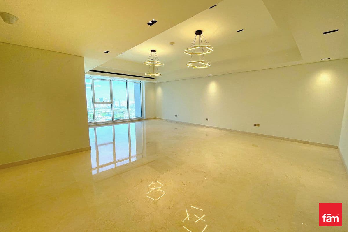 3 bedroom apartment in Tamweel Tower, photograph 5 of 20