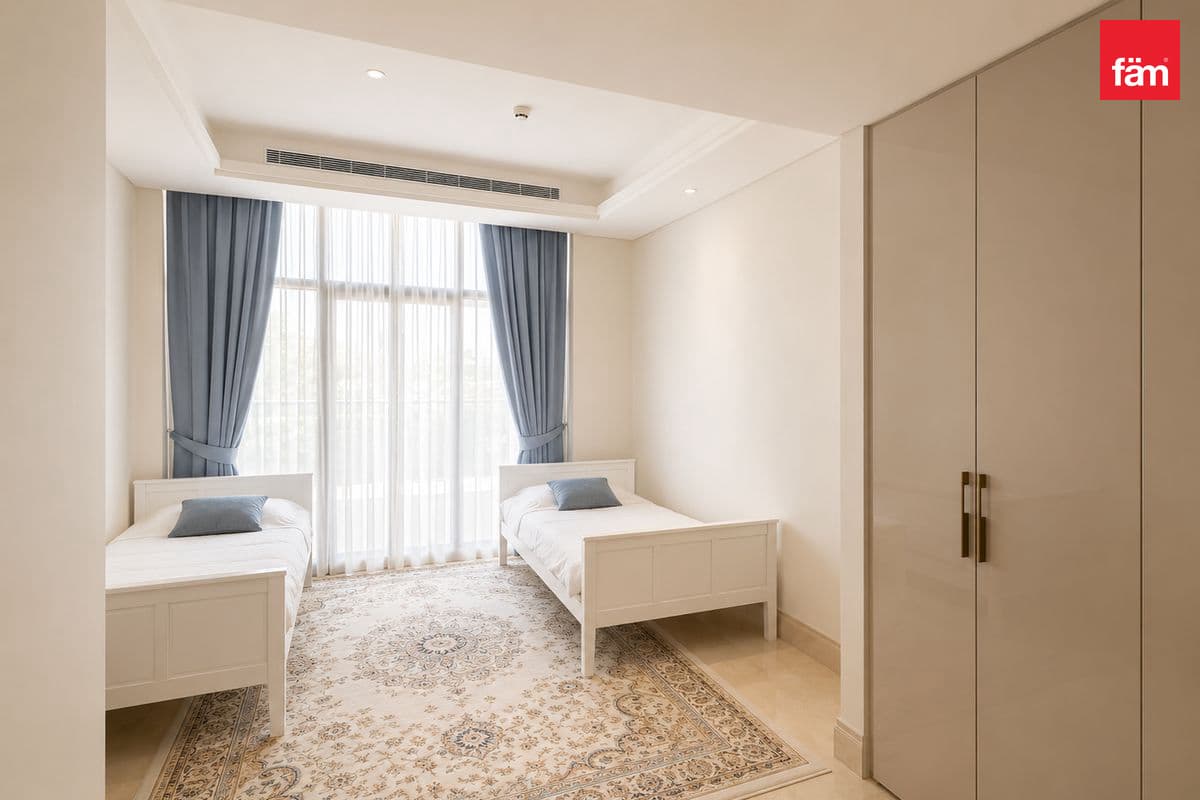 3 bedroom apartment in The 8, photograph 16 of 18