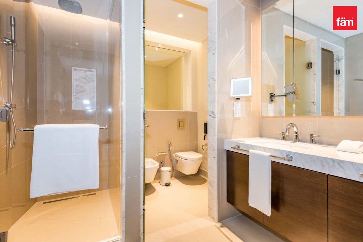 2 bedroom apartment in The Address Residence Fountain Views 1, photograph 10 of 10