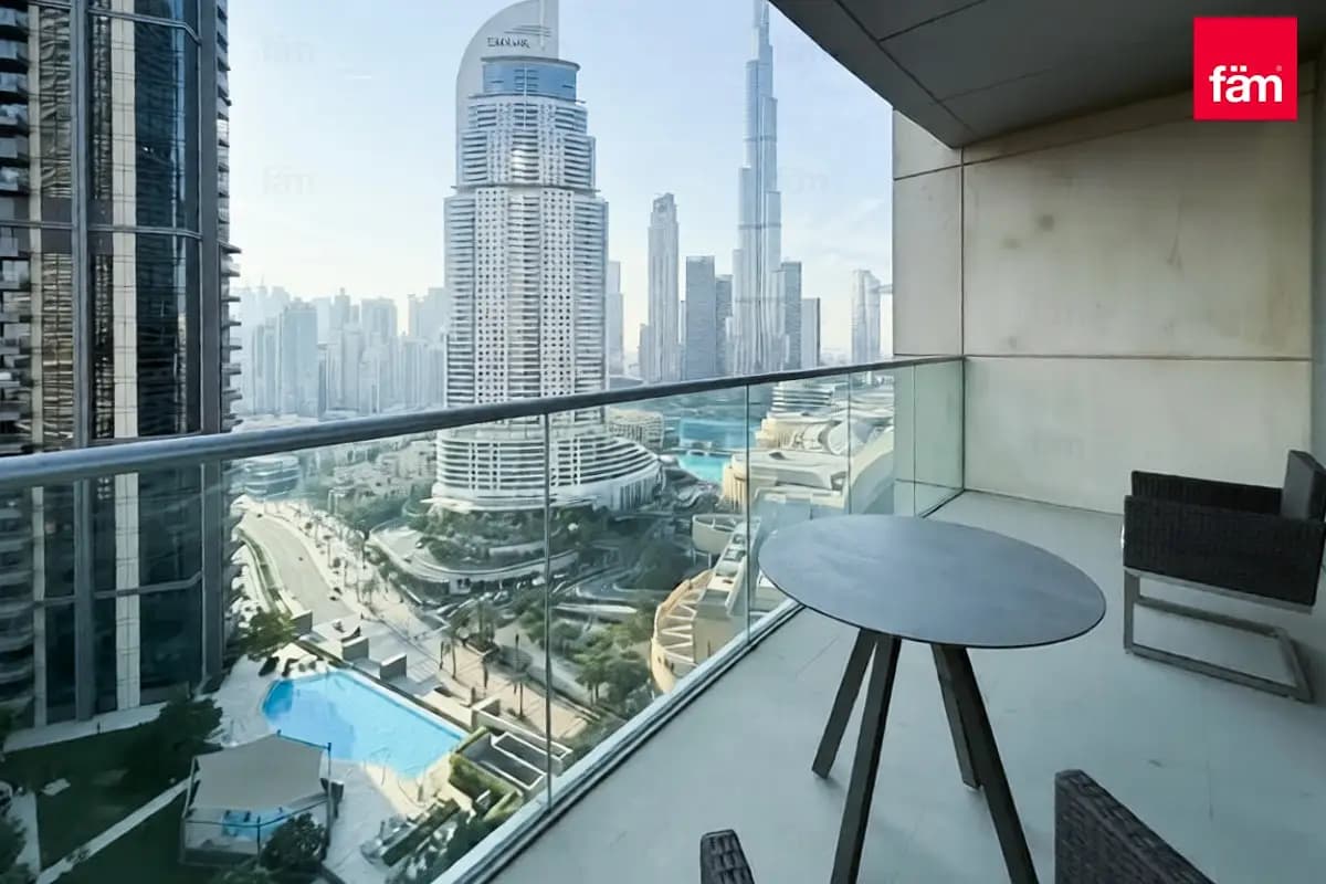 2 bedroom apartment in The Address Residence Fountain Views 2, photograph 11 of 12
