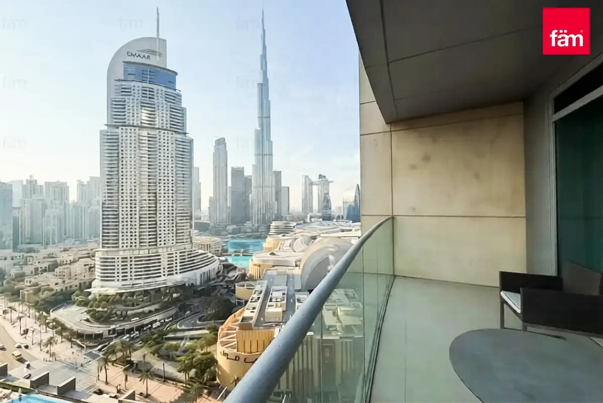 2 bedroom apartment in The Address Residence Fountain Views 2, photograph 1 of 12