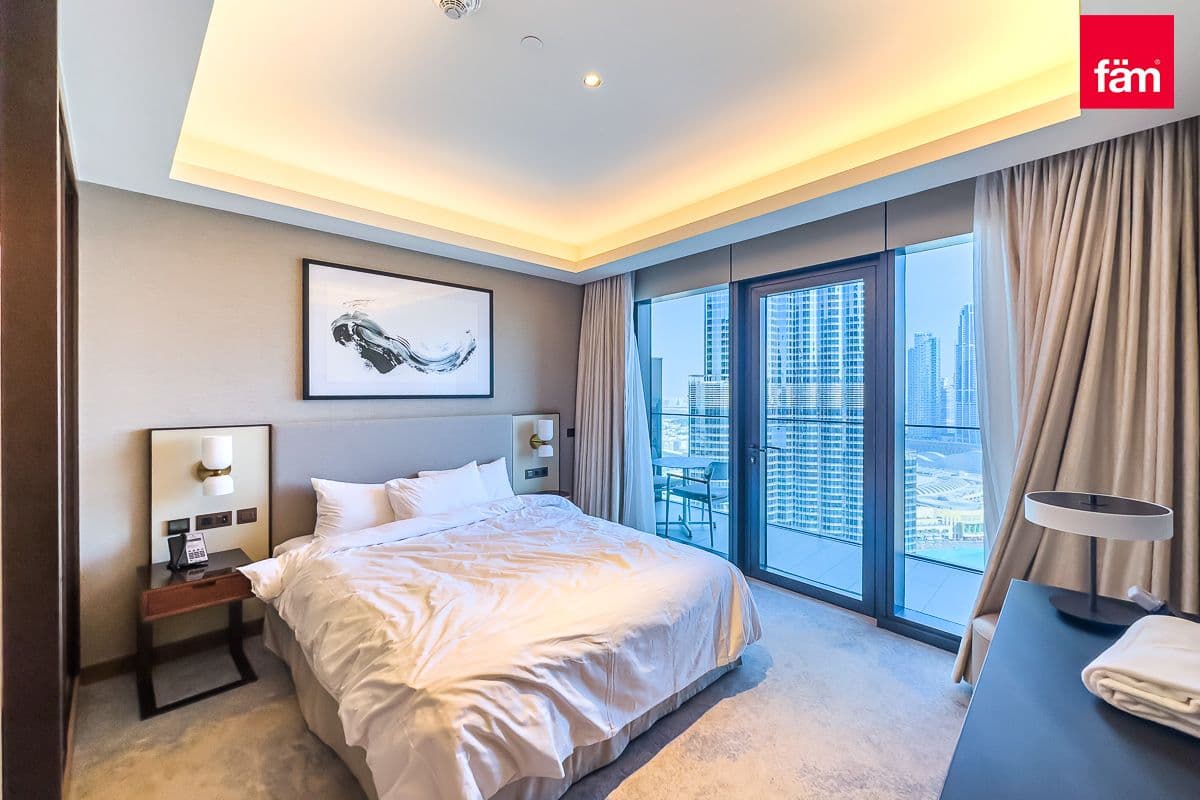 3 bedroom apartment in The Address Residences Dubai Opera Tower 2, photograph 6 of 20
