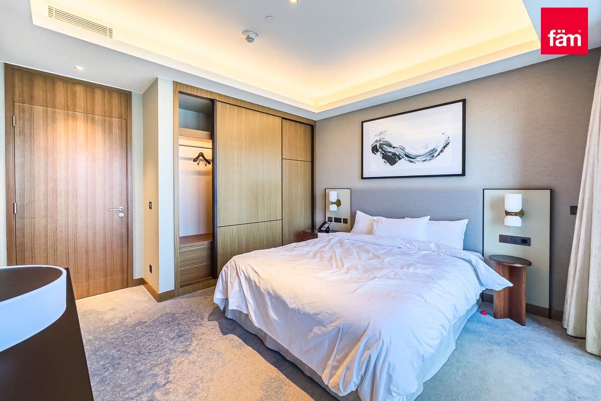 3 bedroom apartment in The Address Residences Dubai Opera Tower 2, photograph 12 of 20