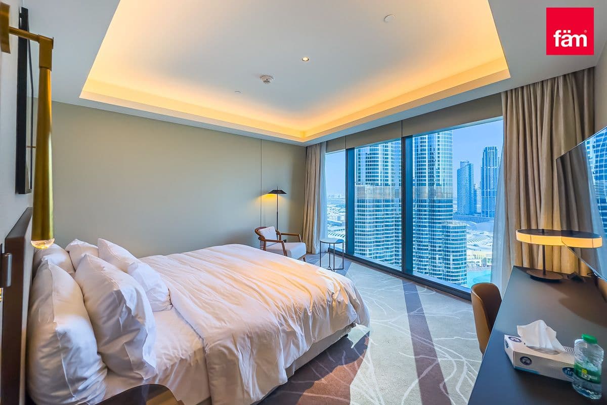 3 bedroom apartment in The Address Residences Dubai Opera Tower 2, photograph 7 of 20