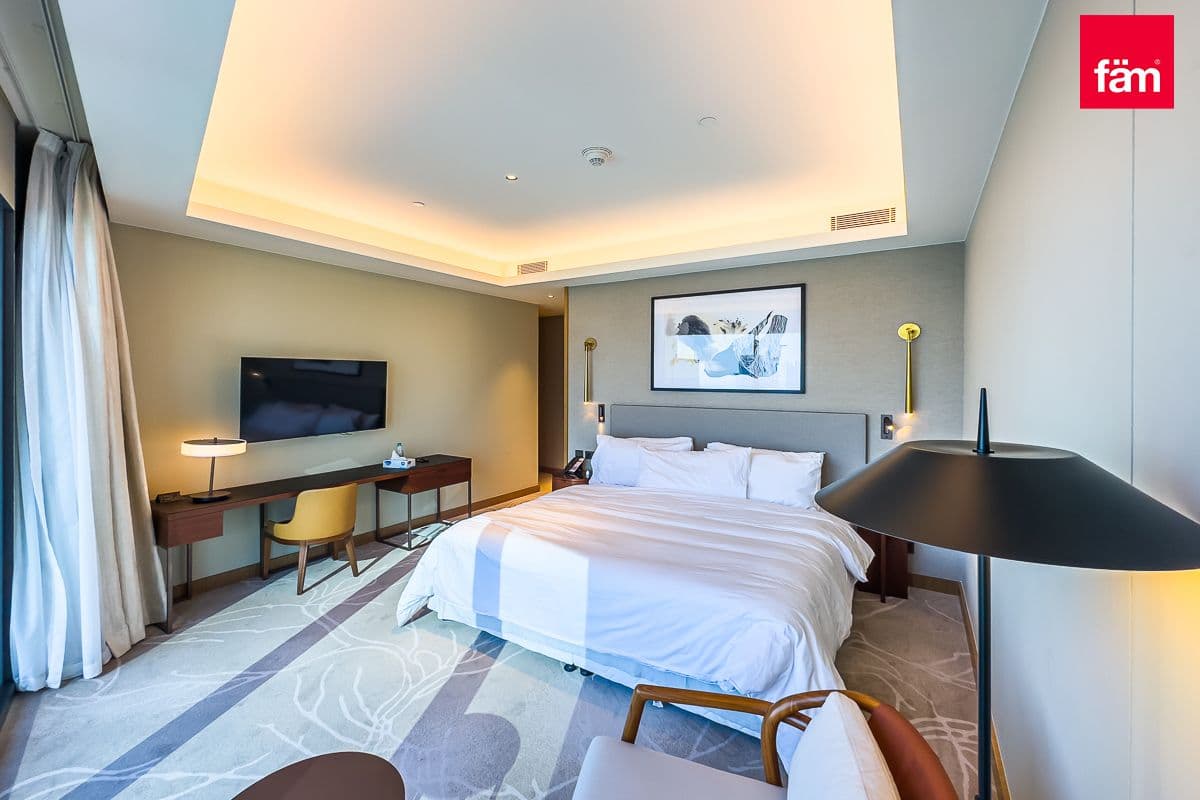 3 bedroom apartment in The Address Residences Dubai Opera Tower 2, photograph 10 of 20