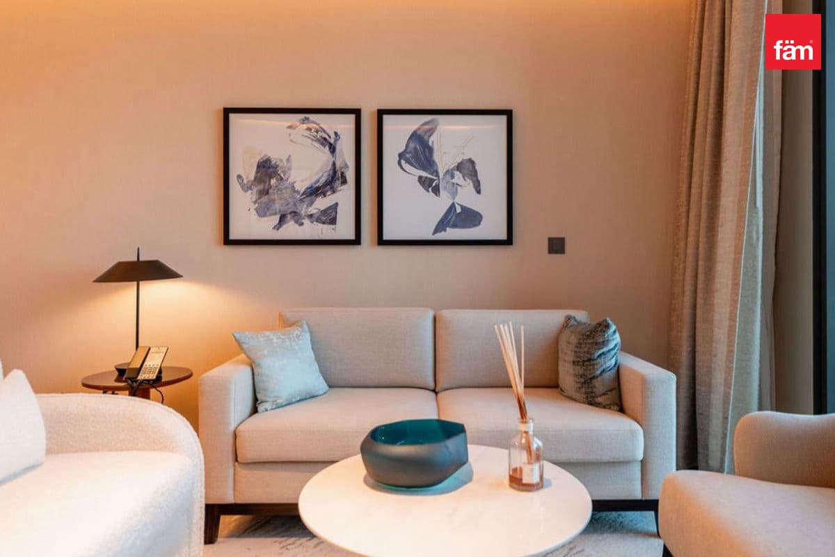 2 bedroom apartment in The Address Residences Dubai Opera Tower 2, photograph 2 of 16