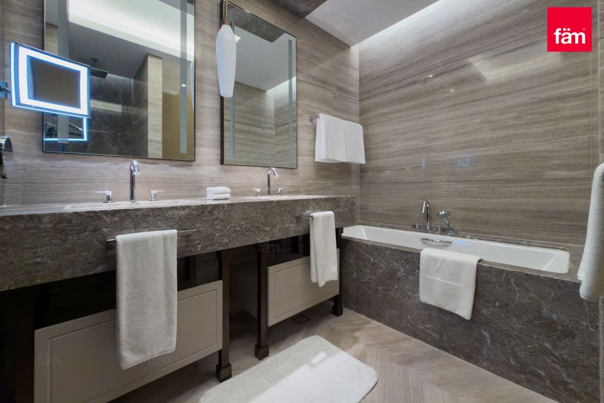 3 bedroom apartment in The Address Sky View Tower 1, photograph 15 of 20