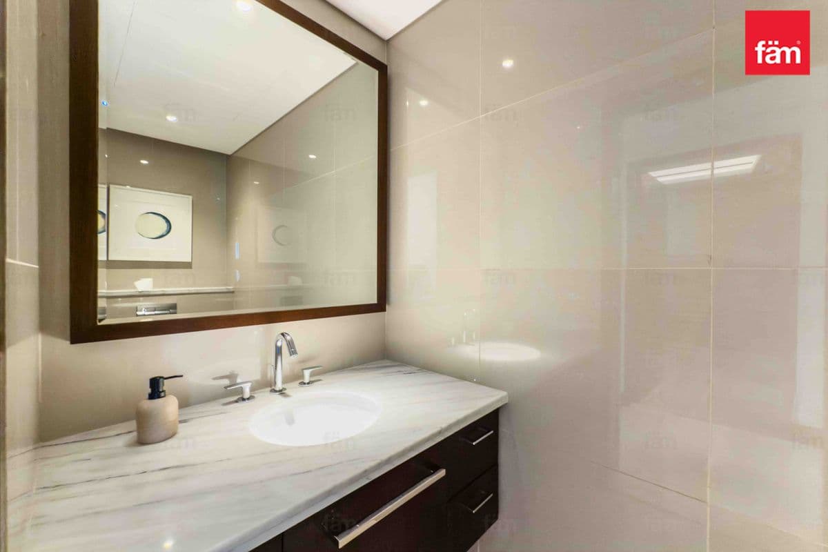 2 bedroom apartment in The Address Sky View Tower 2, photograph 11 of 19