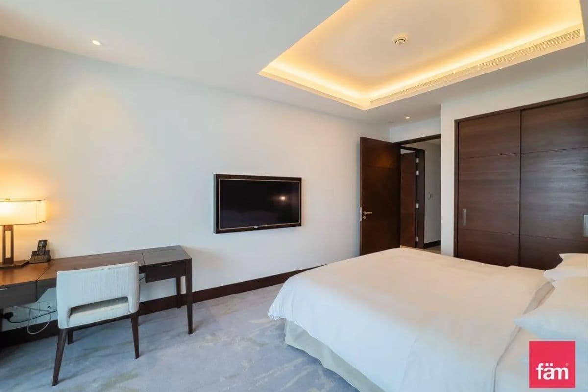 3 bedroom apartment in The Address Sky View Tower 2, photograph 8 of 16