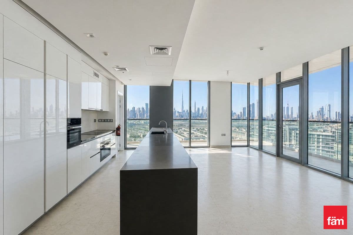 3 bedroom apartment in The Residences 11 at District One, photograph 3 of 11