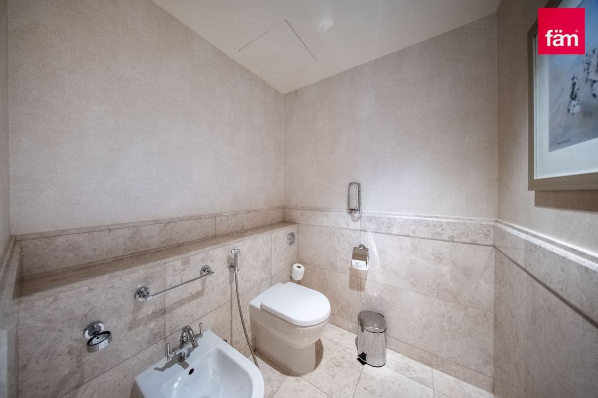 1 bedroom apartment in The Ritz-Carlton - DIFC, photograph 15 of 16