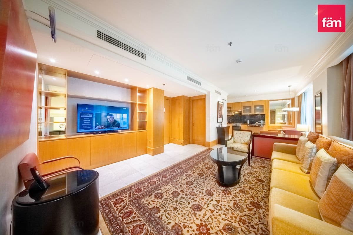 1 bedroom apartment in The Ritz-Carlton - DIFC, photograph 5 of 16