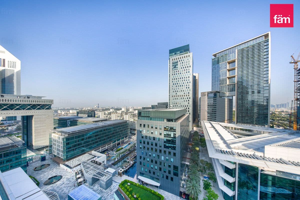 1 bedroom apartment in The Ritz-Carlton - DIFC, photograph 13 of 16