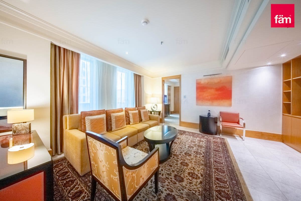 2 bedroom apartment in The Ritz-Carlton - DIFC, photograph 6 of 15