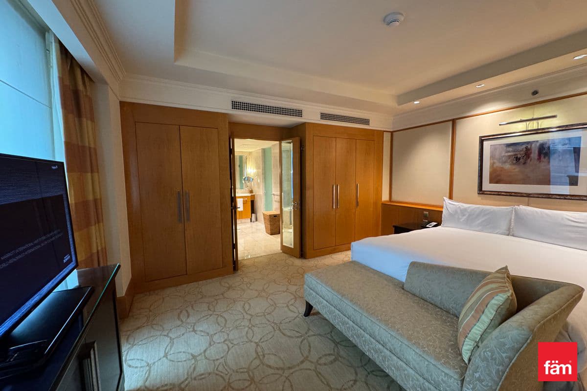 1 bedroom apartment in The Ritz-Carlton - DIFC, photograph 7 of 11