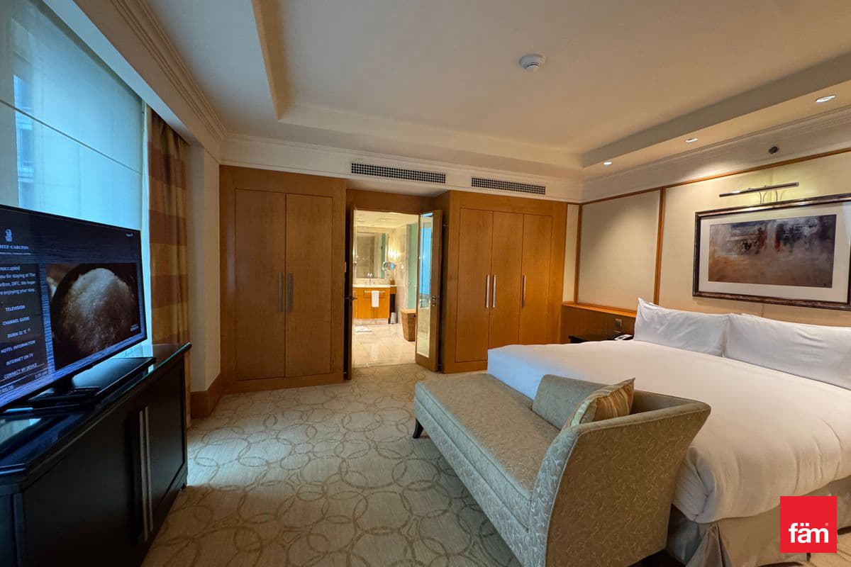 2 bedroom apartment in The Ritz-Carlton - DIFC, photograph 10 of 19