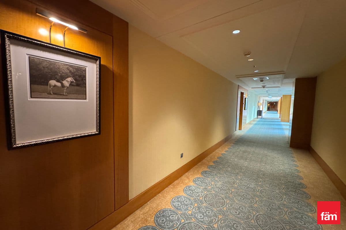 2 bedroom apartment in The Ritz-Carlton - DIFC, photograph 14 of 19
