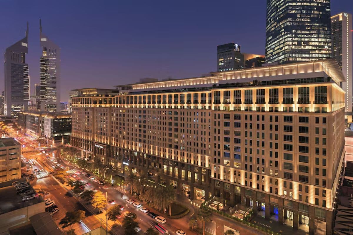 3 bedroom apartment in The Ritz-Carlton - DIFC, photograph 1 of 20