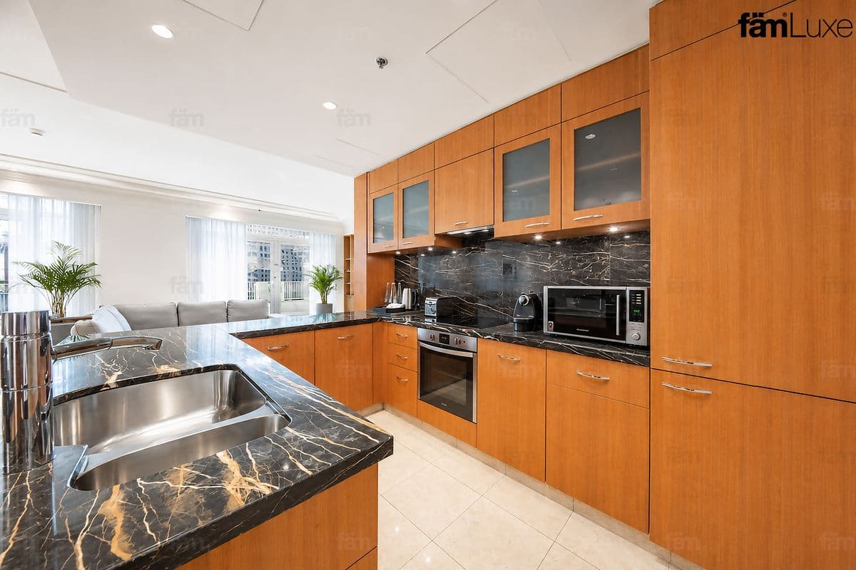 3 bedroom apartment in The Ritz-Carlton - DIFC, photograph 9 of 20