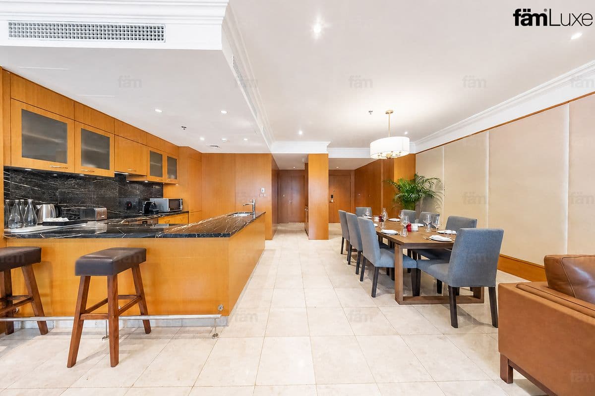 3 bedroom apartment in The Ritz-Carlton - DIFC, photograph 10 of 20