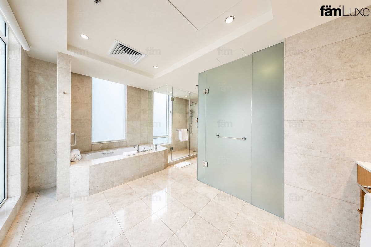 3 bedroom apartment in The Ritz-Carlton - DIFC, photograph 18 of 20