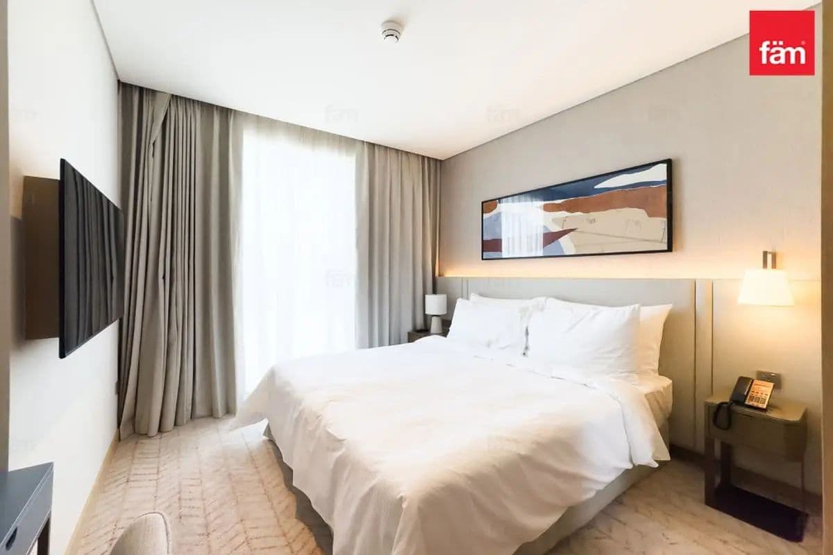3 bedroom apartment in Vida Dubai Mall Tower 1, photograph 8 of 10