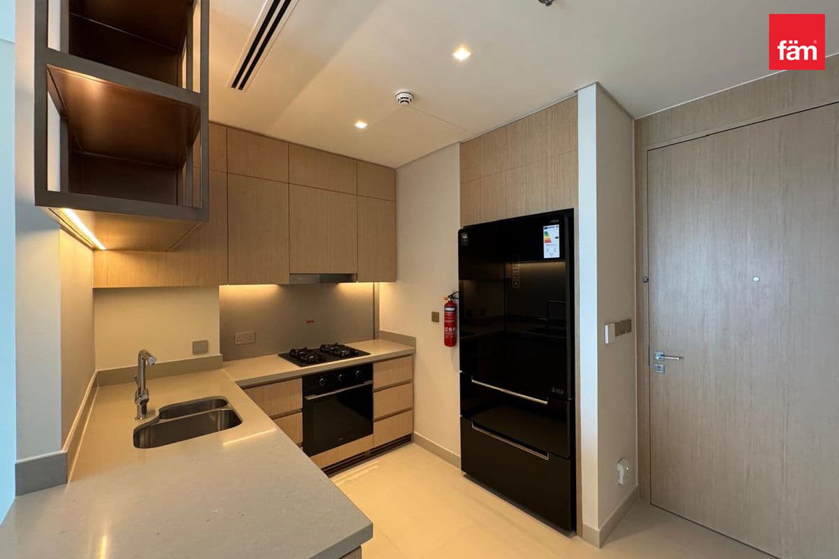 2 bedroom apartment in Vida Dubai Mall Tower 2, photograph 7 of 13