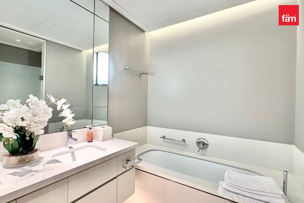 3 bedroom apartment in Vida Residence Downtown, photograph 15 of 15