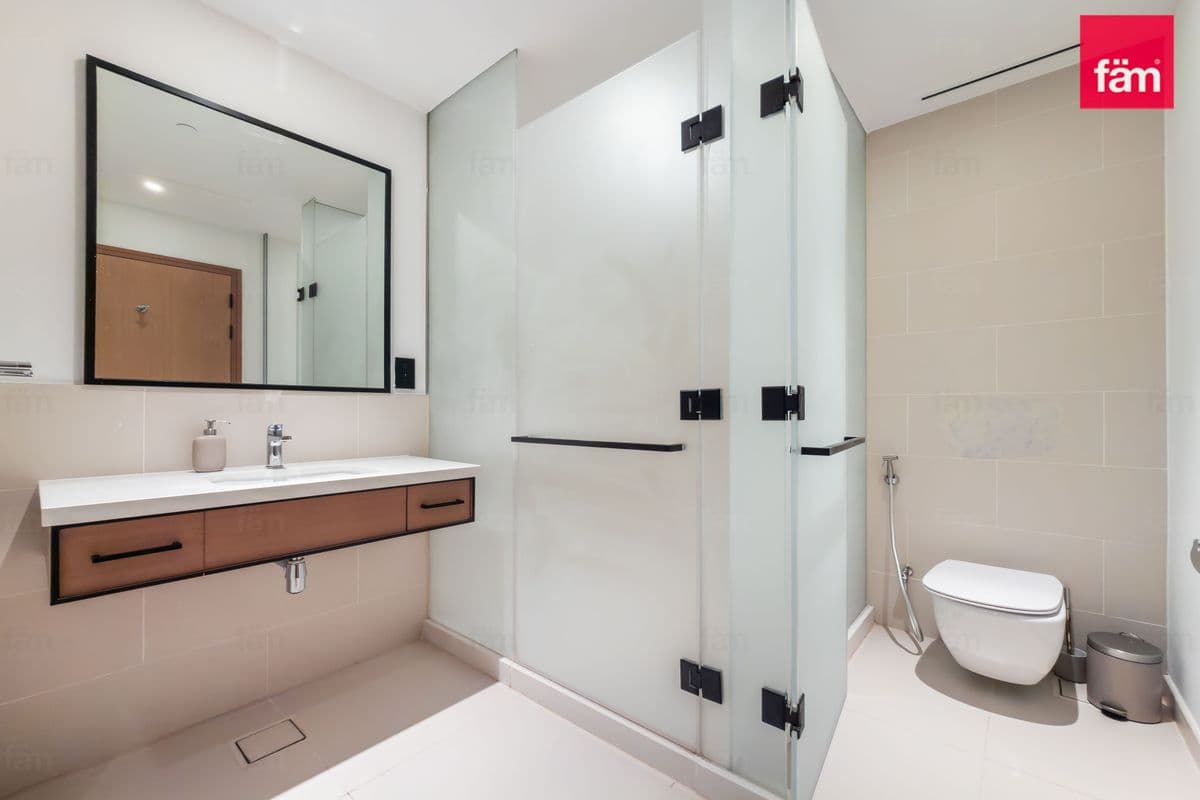 3 bedroom apartment in Vida Residences Dubai Marina, photograph 6 of 20