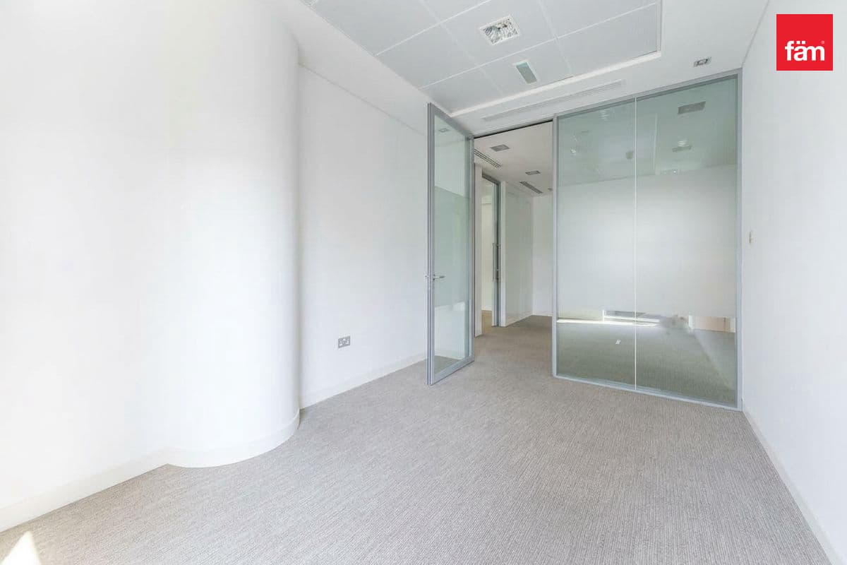 office in Al Fattan Currency House, photograph 11 of 11