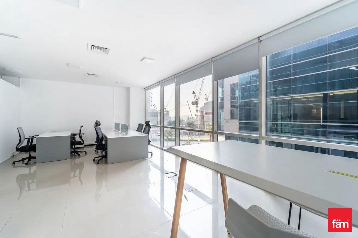 office in Bay Square 7, photograph 10 of 13