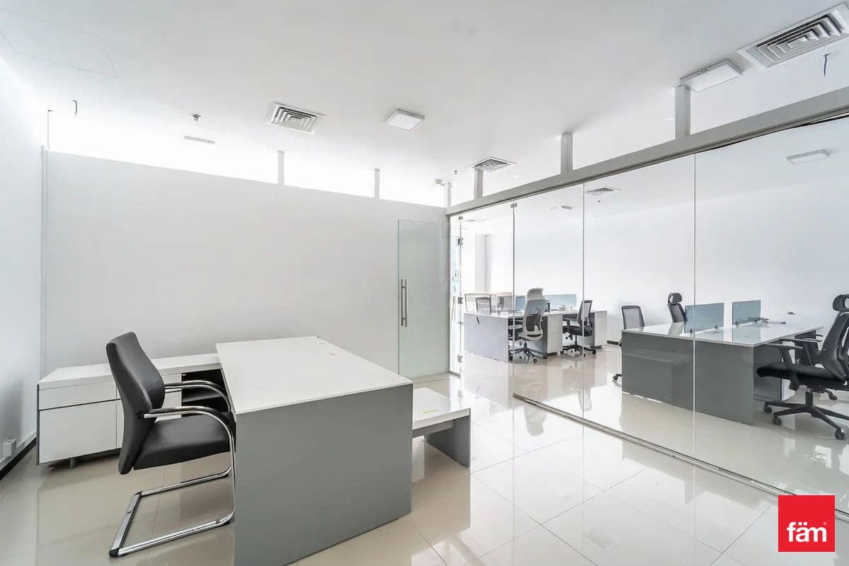 office in Bay Square 7, photograph 7 of 13