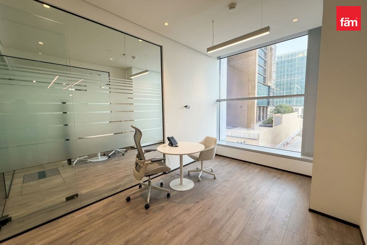 office in Burj Daman, photograph 16 of 20