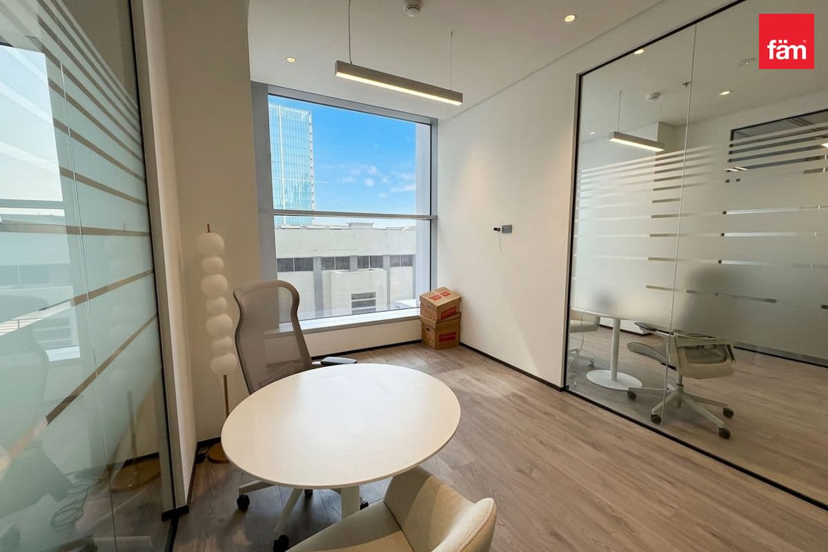 office in Burj Daman, photograph 4 of 20
