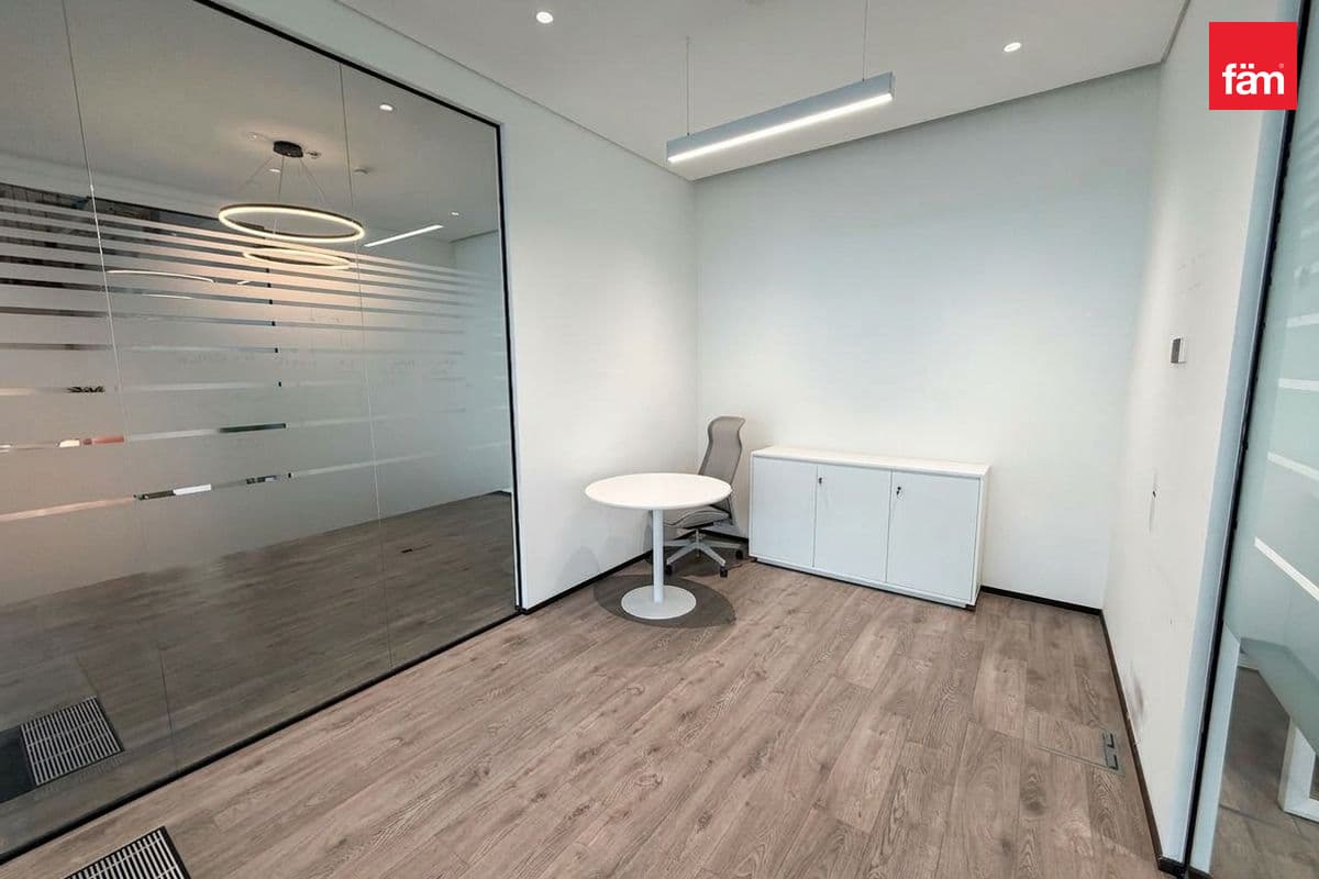 office in Burj Daman, photograph 13 of 20